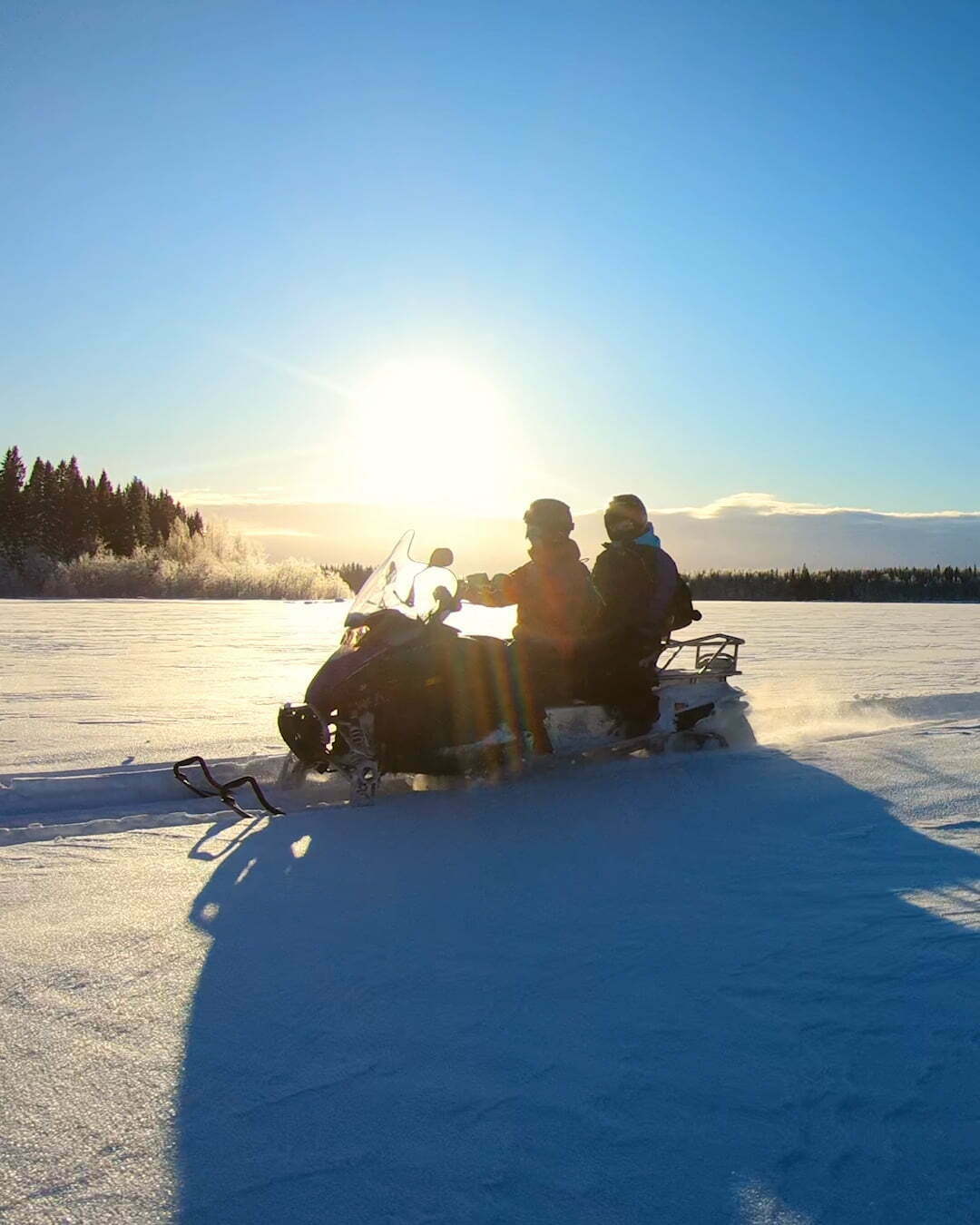 Skotertur för grupper i Luleå skärgård med Brändö Lodge