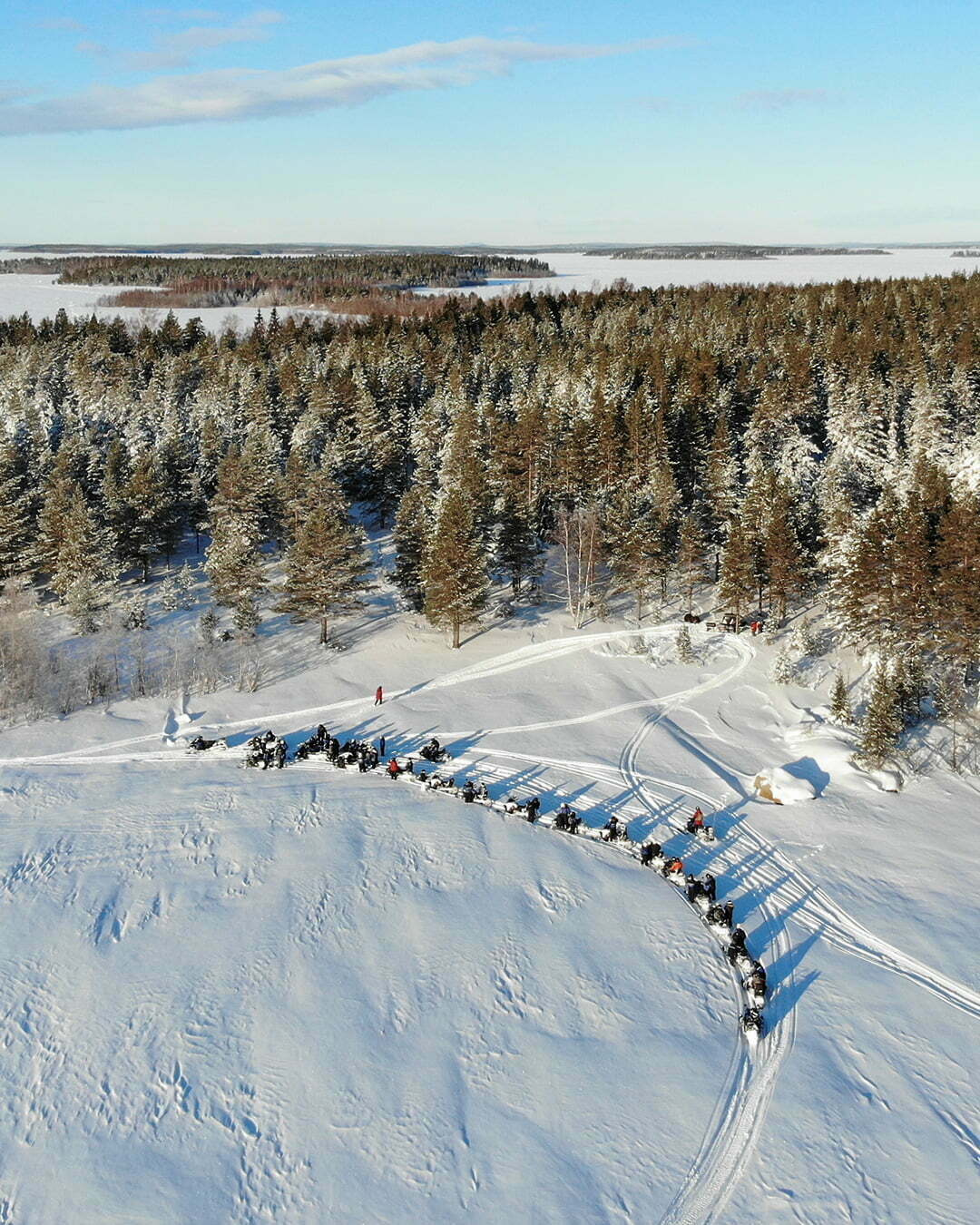 Skotertur för grupper i Luleå skärgård med Brändö Lodge
