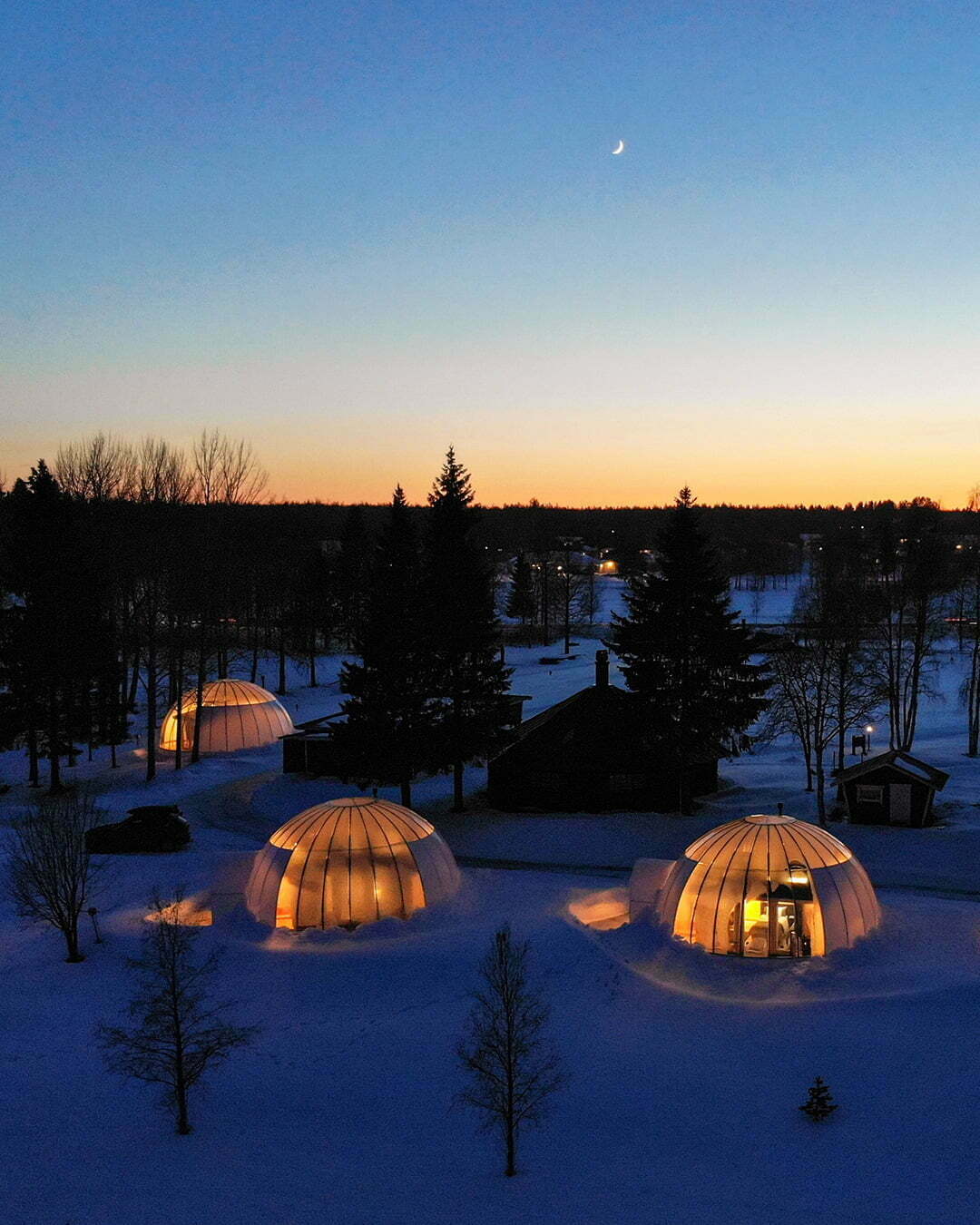 Drönarbild på Ice and light village i Kalix