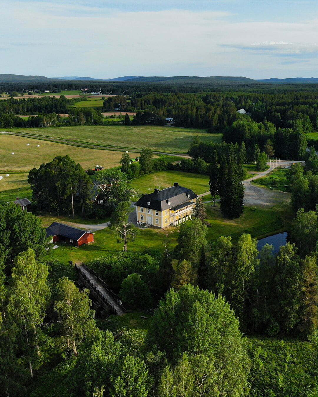 Högsommar vid Melderstein Herrgård